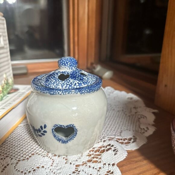 Stoneware tea light holder or potpourri holder - Picture 5 of 5